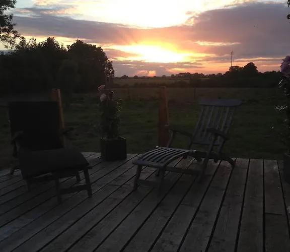 - Entre Terre Et Frettecuisse